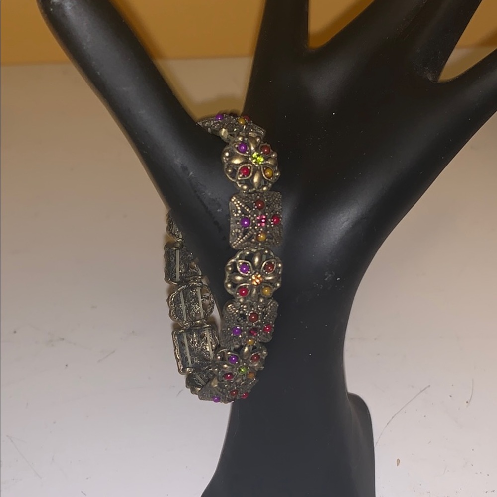 ❤️Antique looking gem stone bracelet